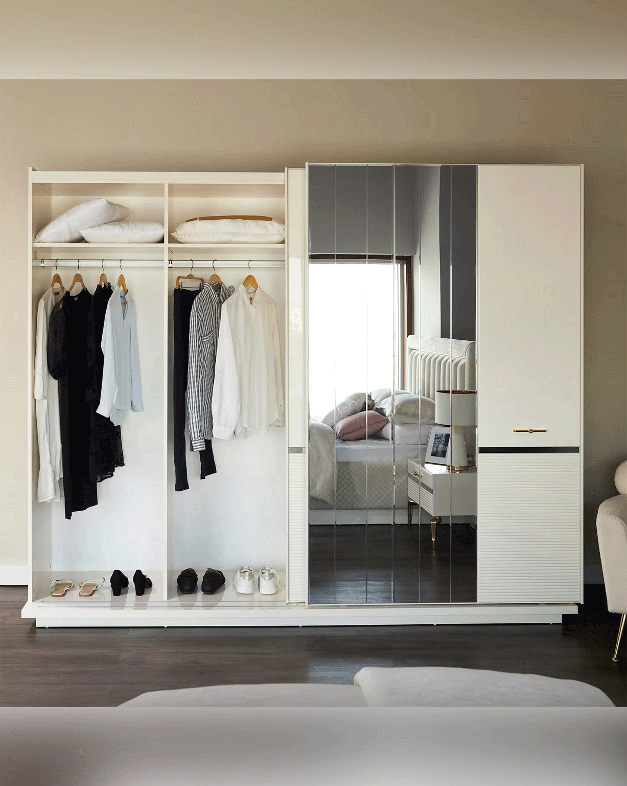 Stefan 2-Door Sliding Wardrobe with Drawers - Image 4